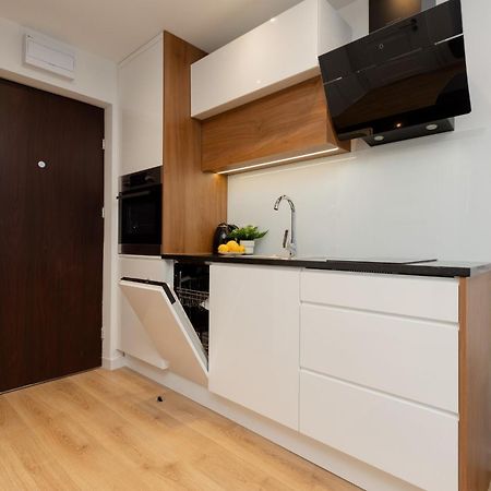 Studio Bruna Metro Pole Mokotowskie By Noclegi Renters Варшава Экстерьер фото